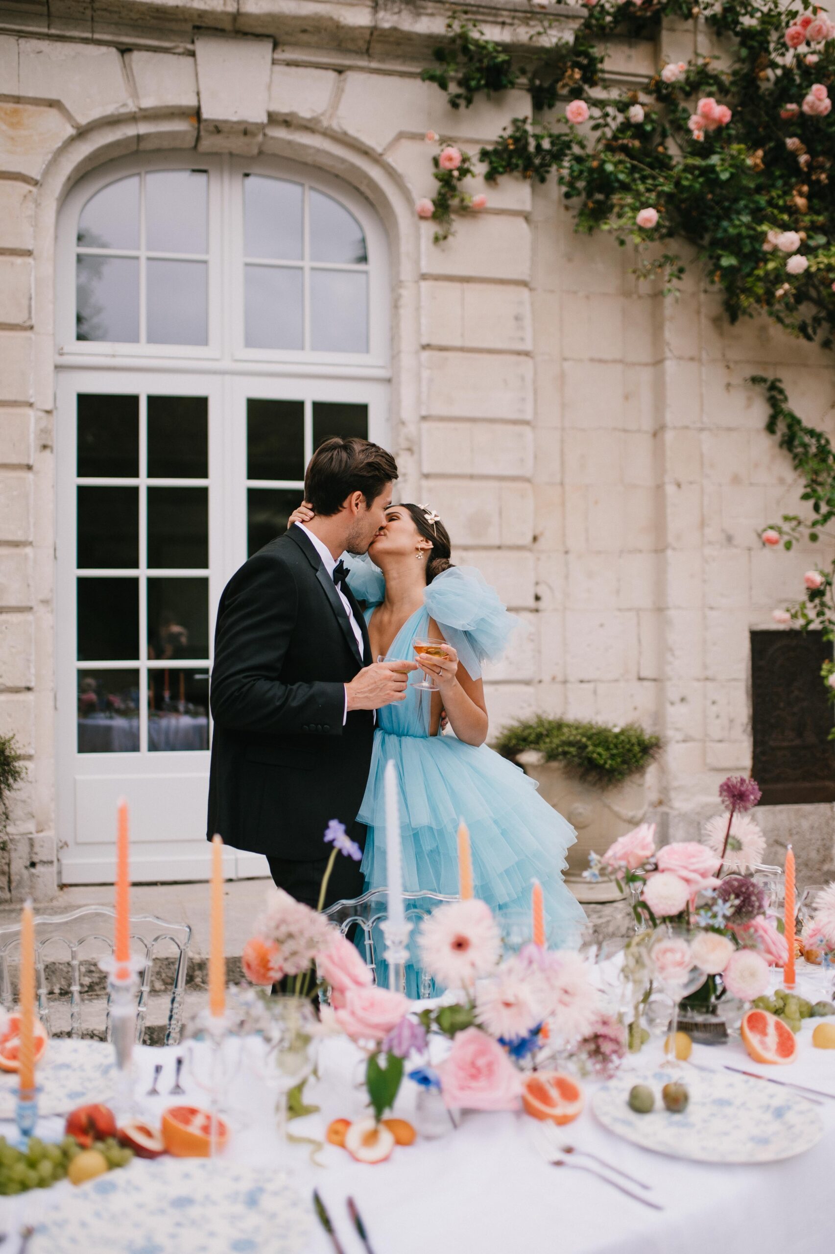 French Chateau Wedding with Sarah Hurja Photography's latest blog. Let me inspire your Dream Destination Wedding in France!